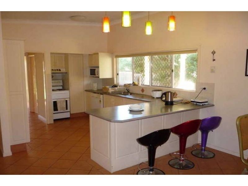 12 Wynflo Street, Labrador QLD 4215