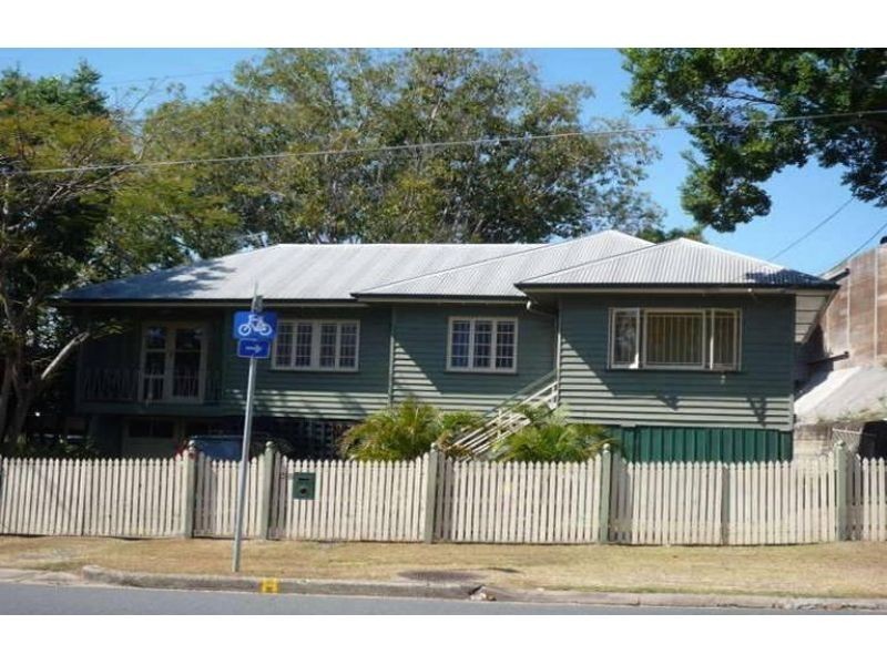 38 Quarry Road, Sherwood QLD 4075