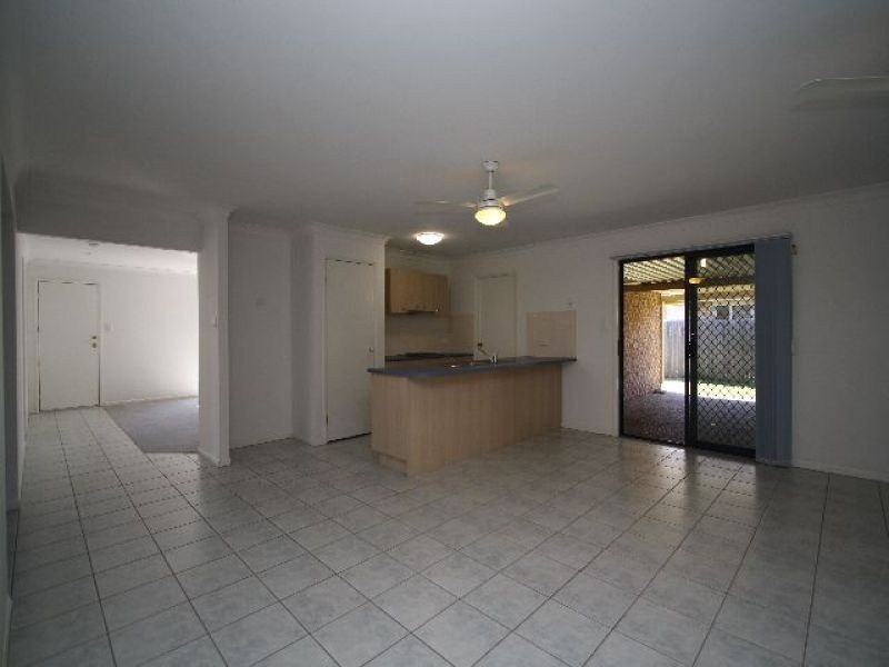 9 Overton Street, Calamvale QLD 4116