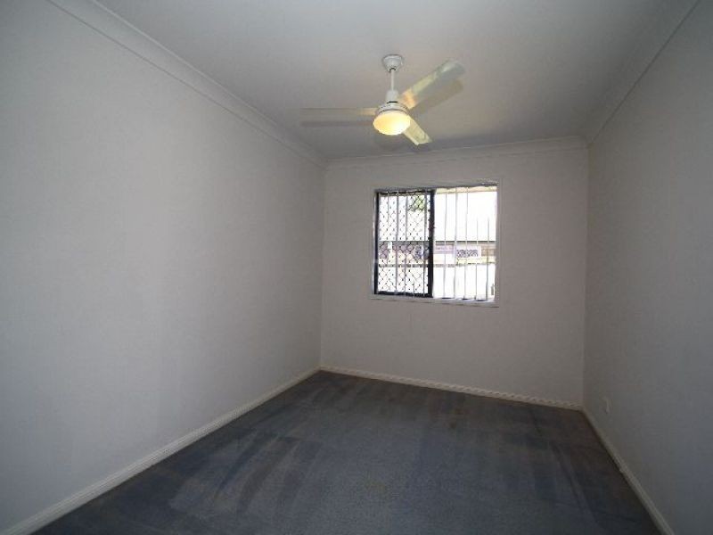 9 Overton Street, Calamvale QLD 4116