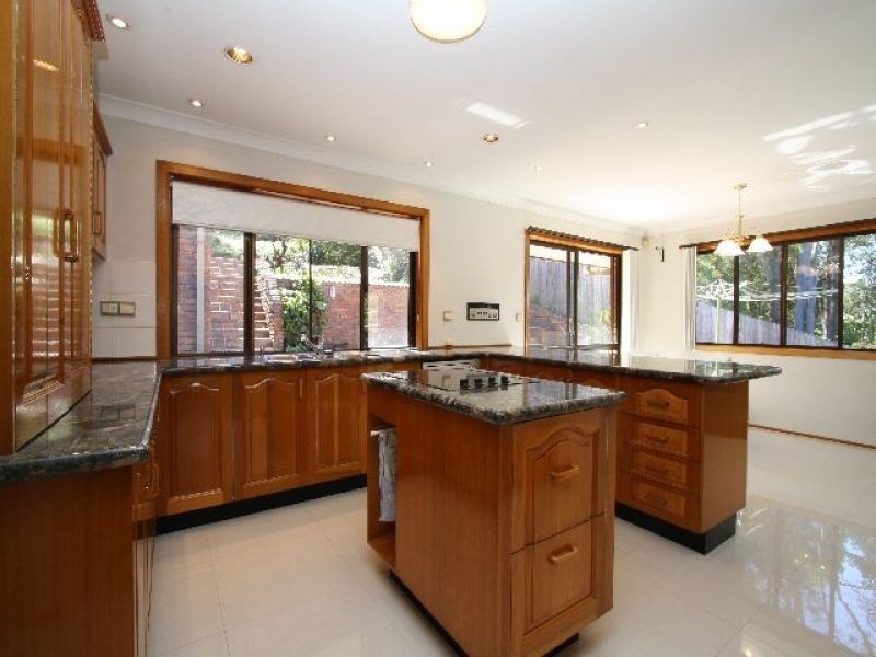 4 Parkview Crescent, Shailer Park QLD 4128