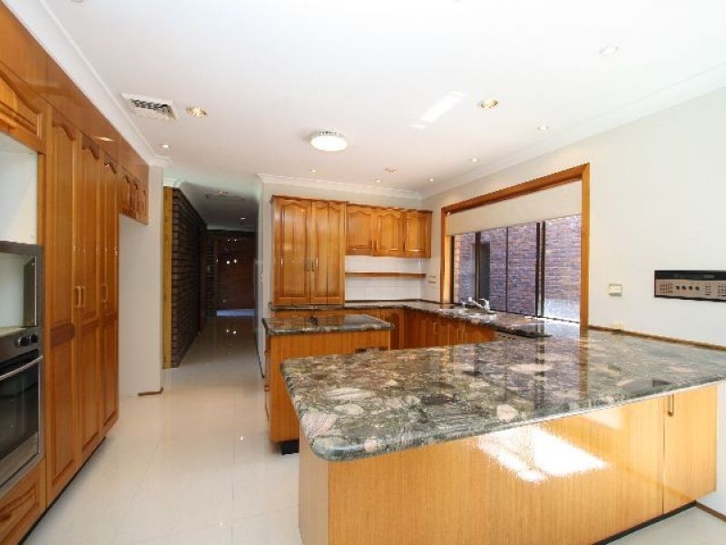 4 Parkview Crescent, Shailer Park QLD 4128