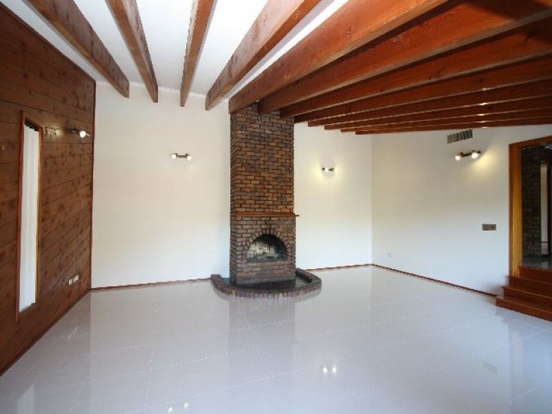 4 Parkview Crescent, Shailer Park QLD 4128