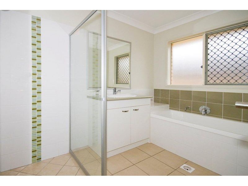 24 Barralier Place, Drewvale QLD 4116