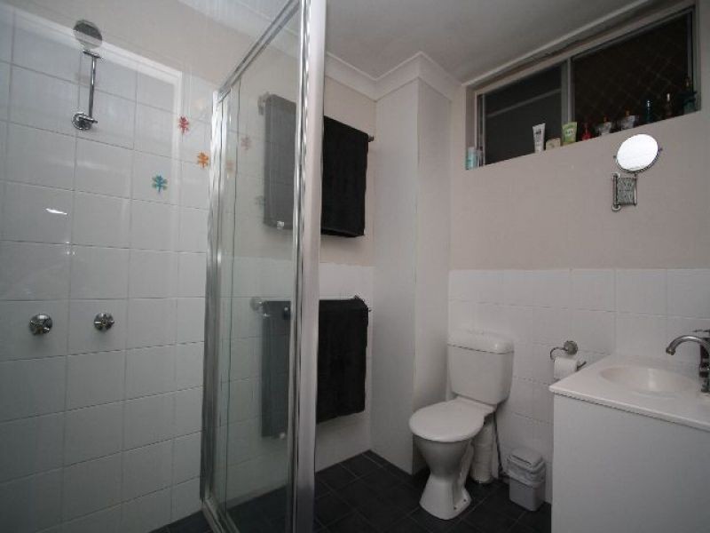 4/29 Lilly Street, Greenslopes QLD 4120