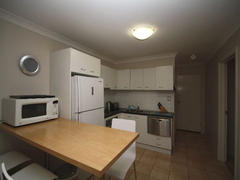 4/29 Lilly Street, Greenslopes QLD 4120