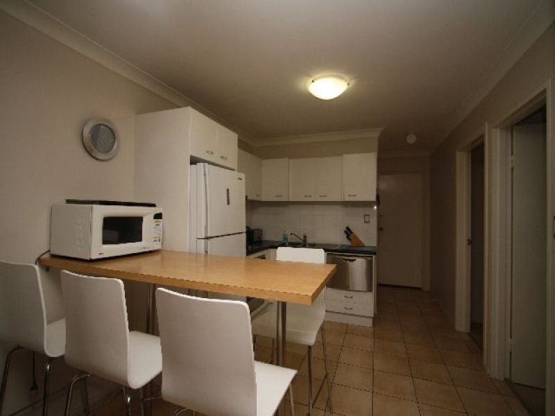 4/29 Lilly Street, Greenslopes QLD 4120