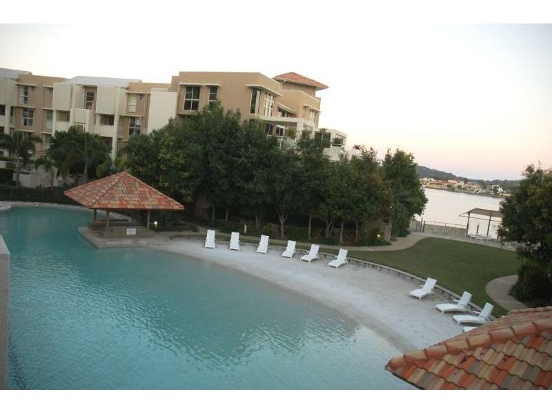 88/251 Varsity Parade, Varsity Lakes QLD 4227