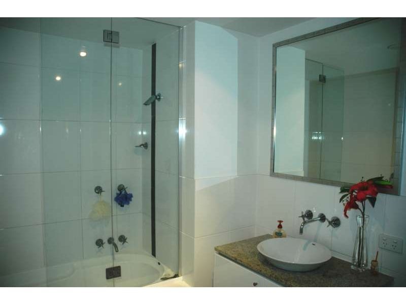 88/251 Varsity Parade, Varsity Lakes QLD 4227