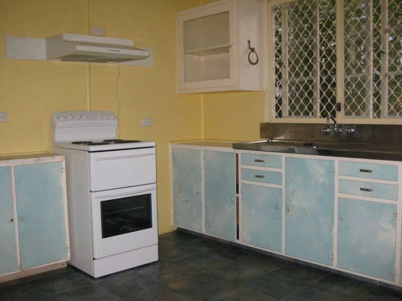 533 Oxley Avenue, Redcliffe QLD 4020