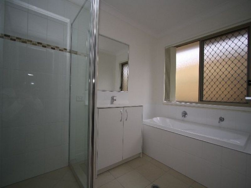 6 Davison Court, Marsden QLD 4132