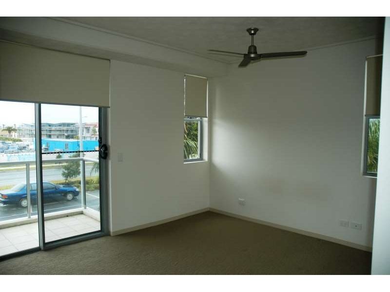 227/66 Sickle Avenue, Hope Island QLD 4212