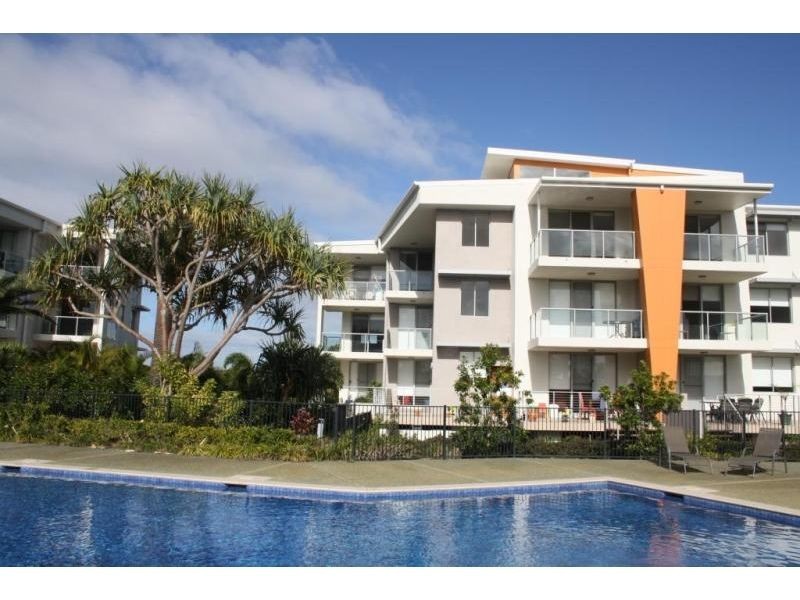 227/66 Sickle Avenue, Hope Island QLD 4212