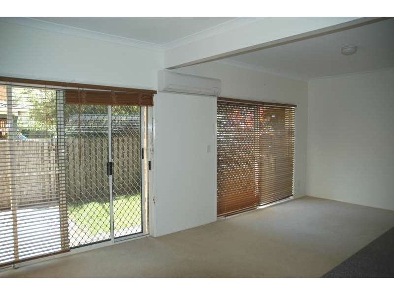 2/6 Burleigh Glen Court, Burleigh Heads QLD 4220