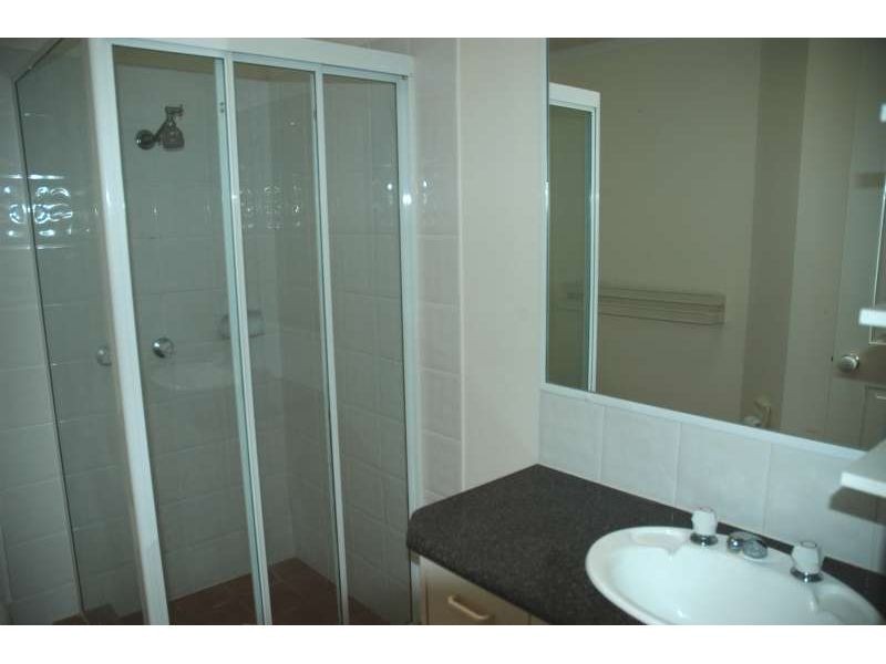 2/6 Burleigh Glen Court, Burleigh Heads QLD 4220