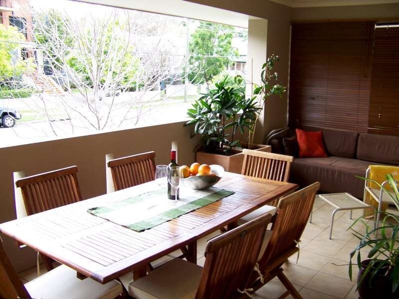 1/9 Grimes Street, Auchenflower QLD 4066