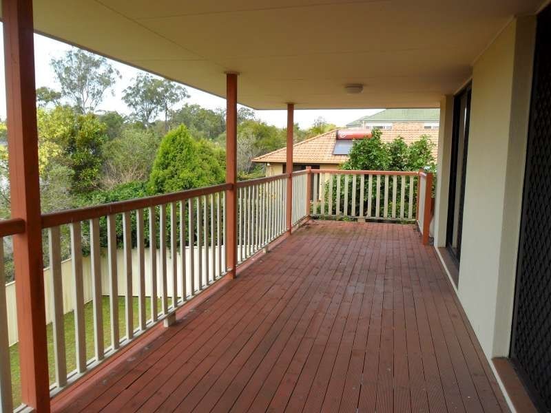 33 Ingles Circuit, Arundel QLD 4214