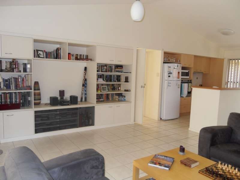 16 Leichhardt Street, North Lakes QLD 4509