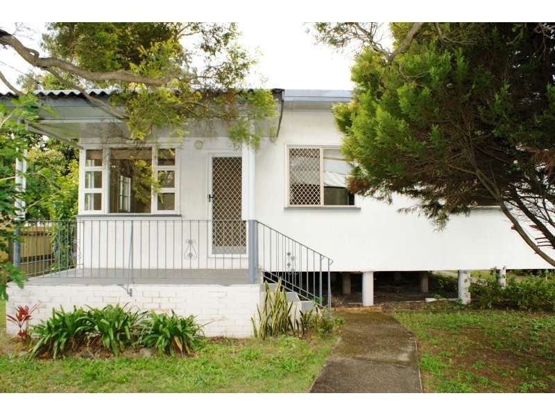 8 Fortnam Street, Banyo QLD 4014