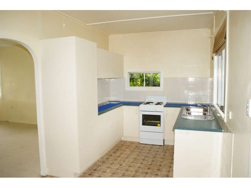 8 Fortnam Street, Banyo QLD 4014