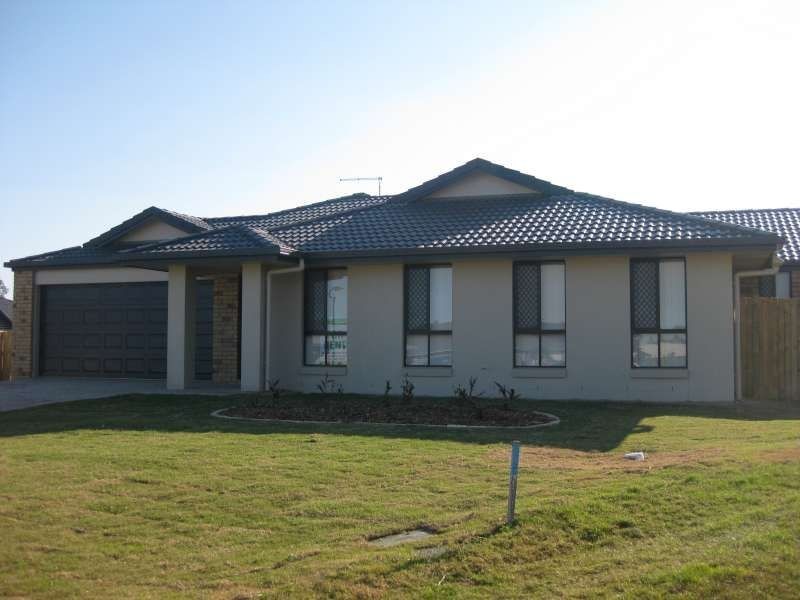 16 Rhiannon Circuit, Bellmere QLD 4510