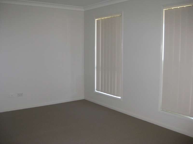 16 Rhiannon Circuit, Bellmere QLD 4510