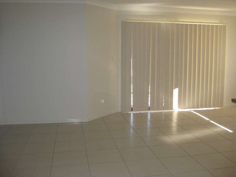 16 Rhiannon Circuit, Bellmere QLD 4510