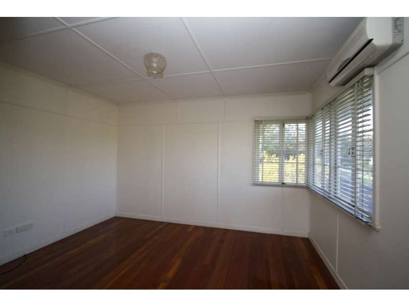 56 Diamond Street, Holland Park QLD 4121