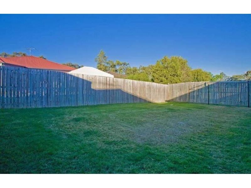 9 Harriet Court, Springfield Lakes QLD 4300