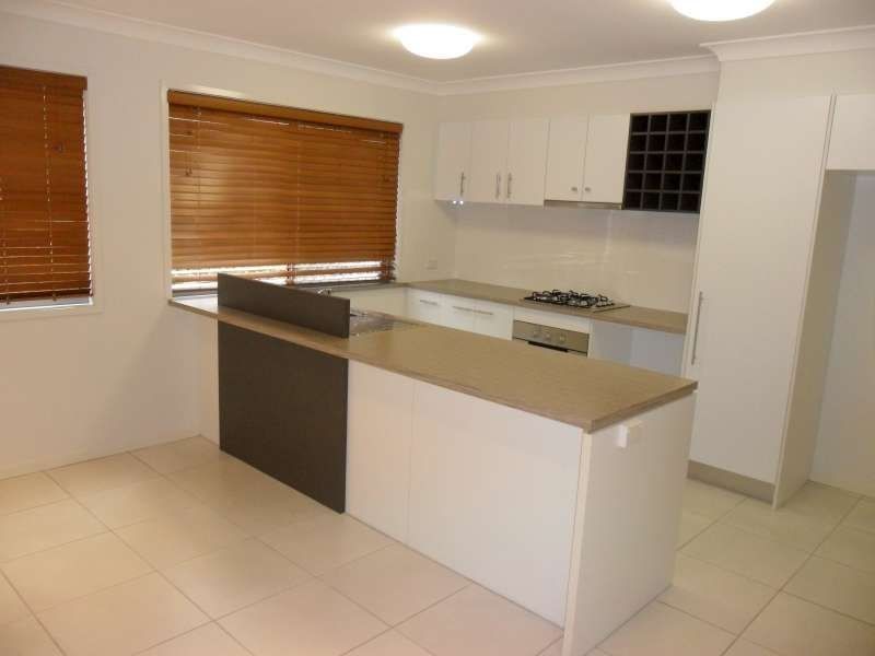 3/9 Lackeen Street, Everton Park QLD 4053