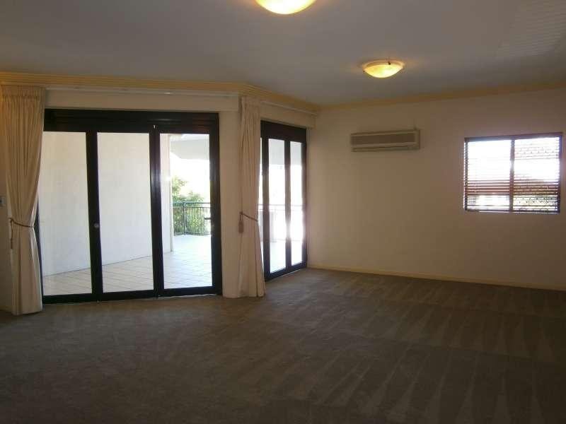 18/9 Newstead Avenue, Newstead QLD 4006