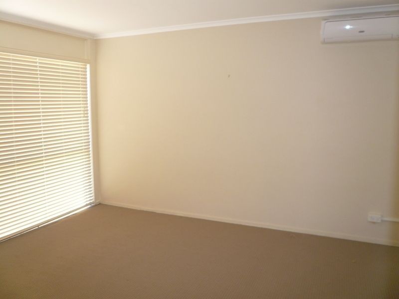 6/8 Darrambal Street, Surfers Paradise QLD 4217