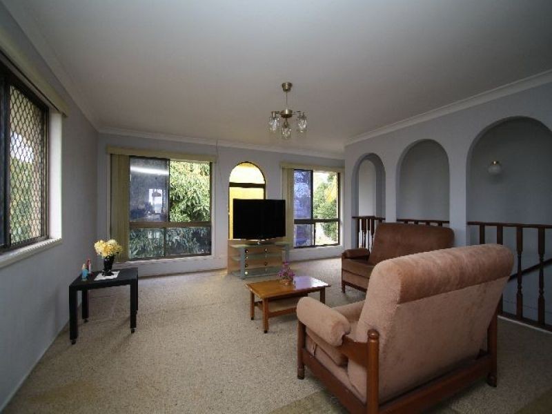 11 Saville Street, Eight Mile Plains QLD 4113