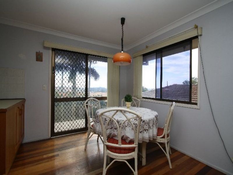 11 Saville Street, Eight Mile Plains QLD 4113