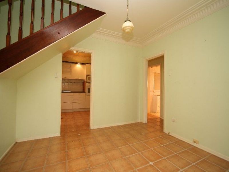 10 Pembroke Road, Coorparoo QLD 4151