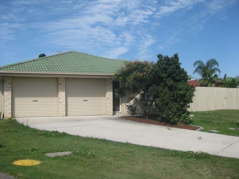 8 Dundas Close, Caboolture QLD 4510
