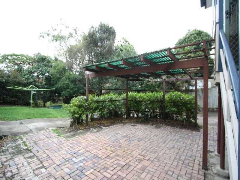 22 Whites Avenue, Coorparoo QLD 4151