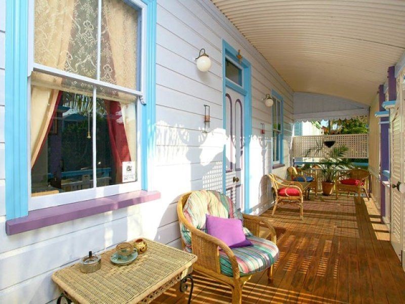 17 Ashfield Street, East Brisbane QLD 4169