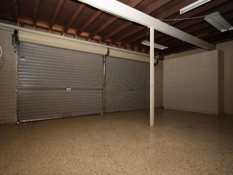 37 Bedser Street, Macgregor QLD 4109