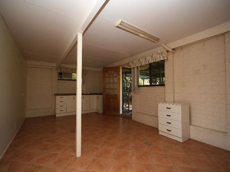 37 Bedser Street, Macgregor QLD 4109