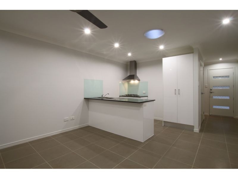 2/3 Bauer Street, Dakabin QLD 4503