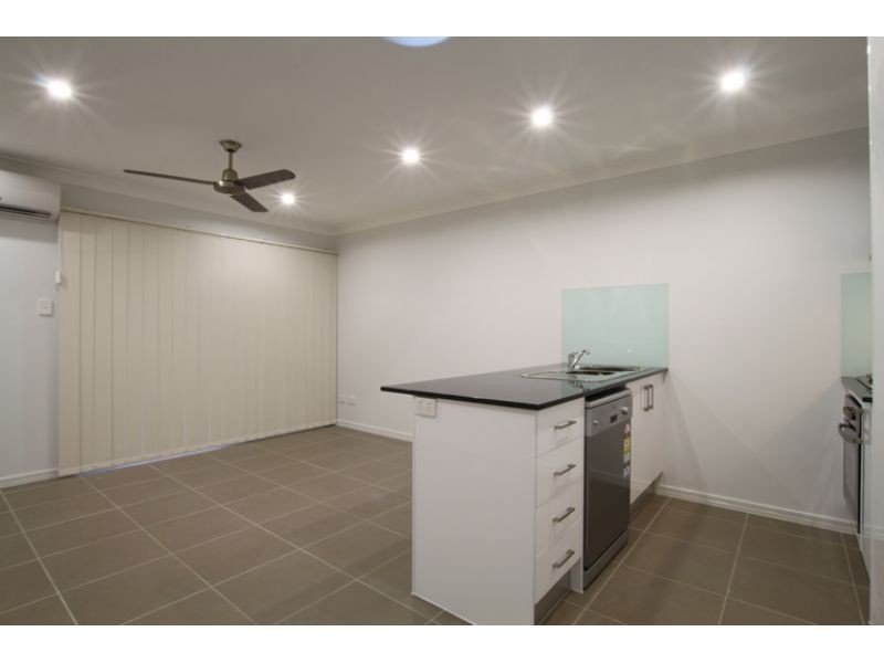 2/3 Bauer Street, Dakabin QLD 4503