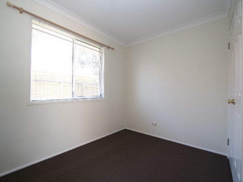 16 Ravenswood Lane, Springfield QLD 4300