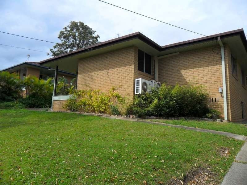 3 Kenyon Road, Southport QLD 4215