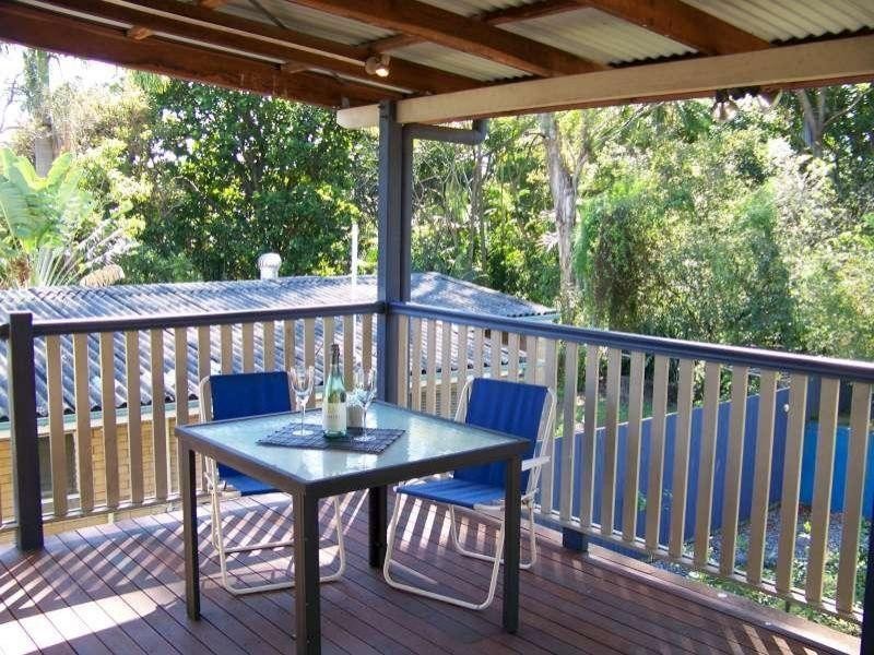 27 Dawson Street, Wooloowin QLD 4030