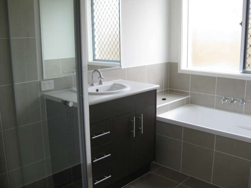 8, 62-64 Pauls Road, Caboolture QLD 4510