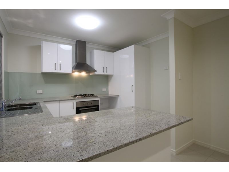 1, 11 Sims Street, Caboolture QLD 4510