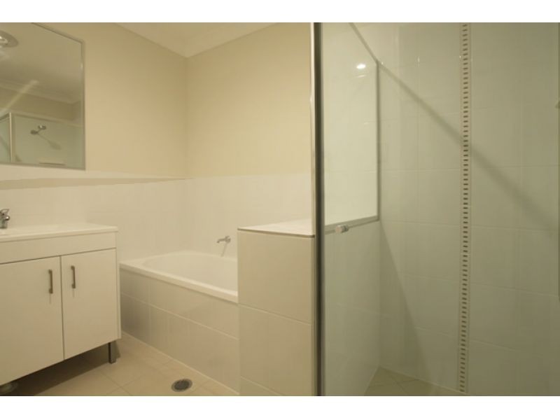 1, 11 Sims Street, Caboolture QLD 4510