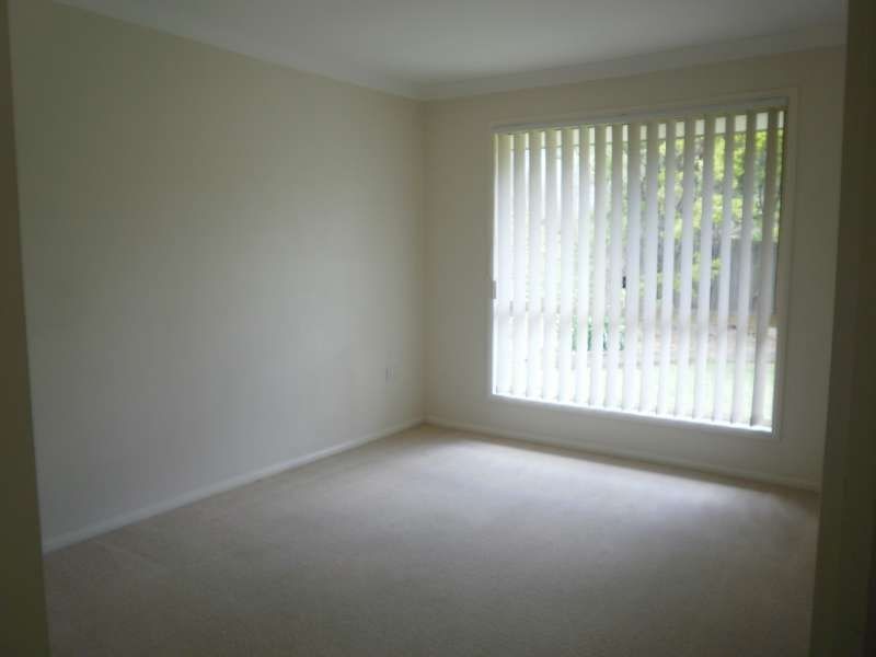 37 Davis Cup Court, Oxenford QLD 4210