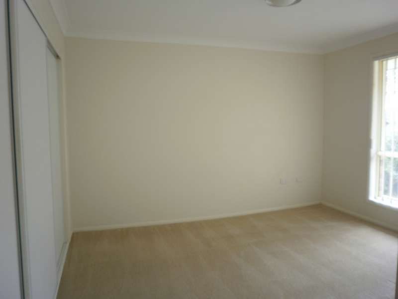 37 Davis Cup Court, Oxenford QLD 4210